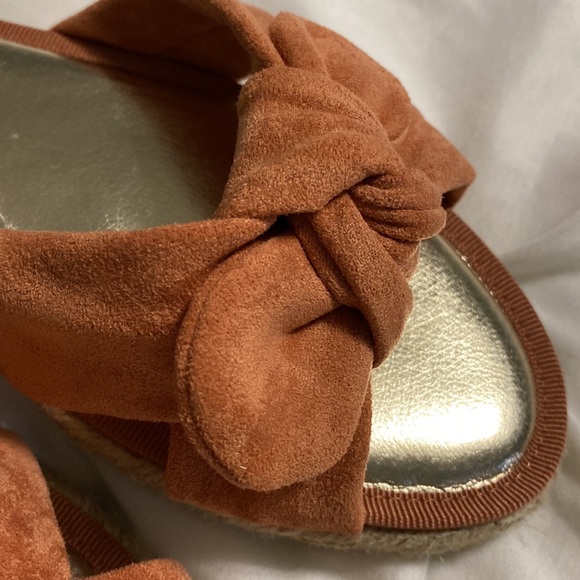 New! Trinidad knotted VICI slide sandals - Picture 4 of 6